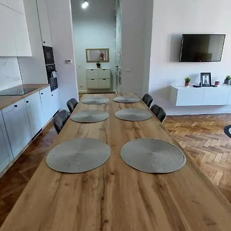 Bonjour Bezplatny Parking Apartment *
