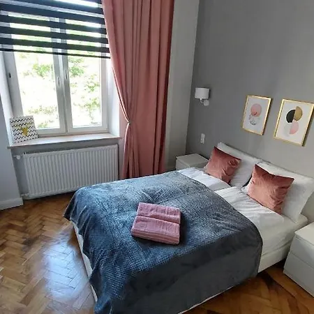 Apartment Bonjour Bezplatny Parking Lodz (Lodz)