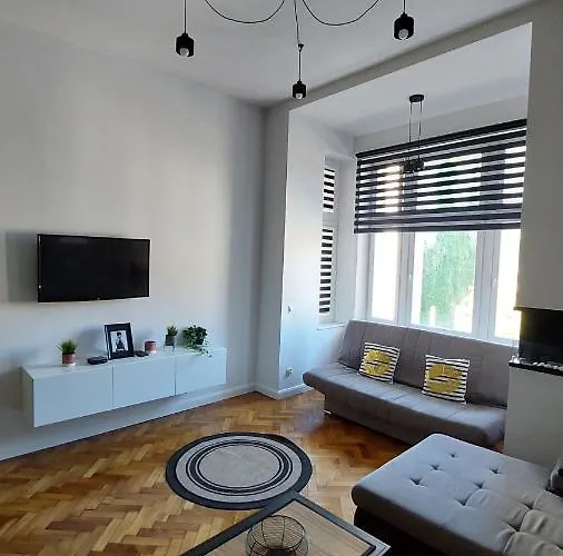 Bonjour Bezplatny Parking Lägenhet *